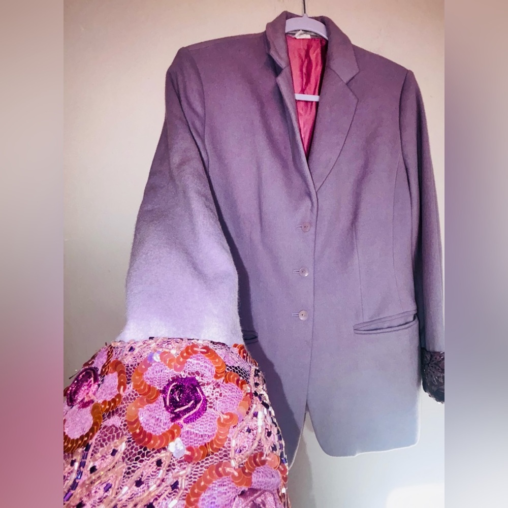 Elegant Lavender  Women's Blazer, Features Embellished Sleeves. - Picture 3 of 10